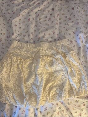 Cream Lace Bubble Skirt